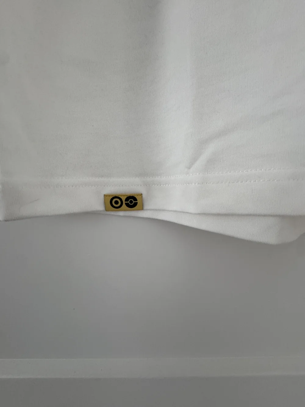 Pokemon Evee Adult Trainer Shirt - White - Picture 3 of 5